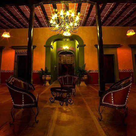 Hotel Mis Tres Sinaloas Екстериор снимка